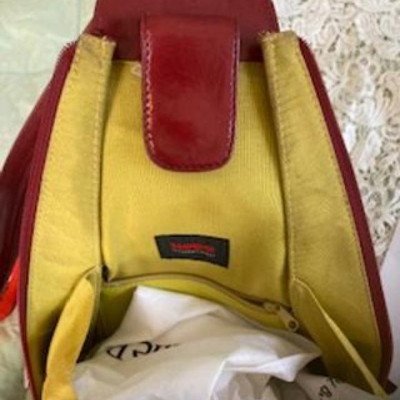 HOBO Red Leather convertible backpack - Picture 5 of 7